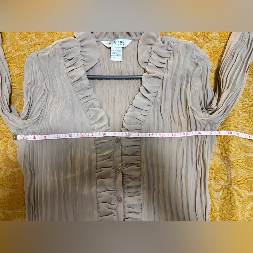 Allison Taylor Beige Ruffled Blouse - Picture 5 of 7